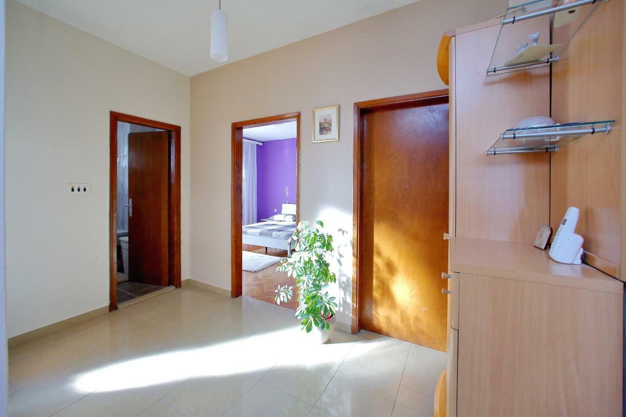 Ana Apartment
