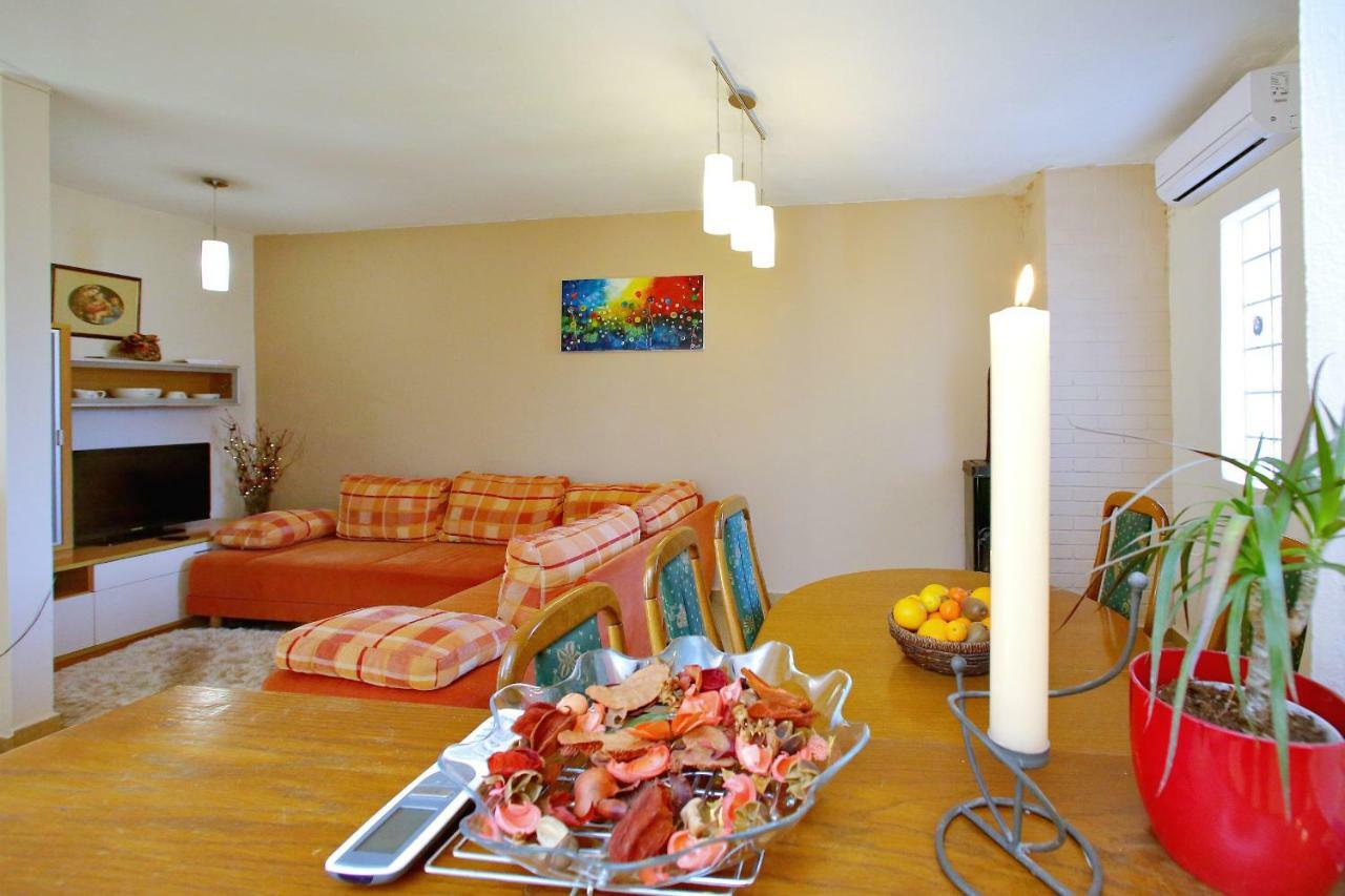 Ana Apartment Bibinje